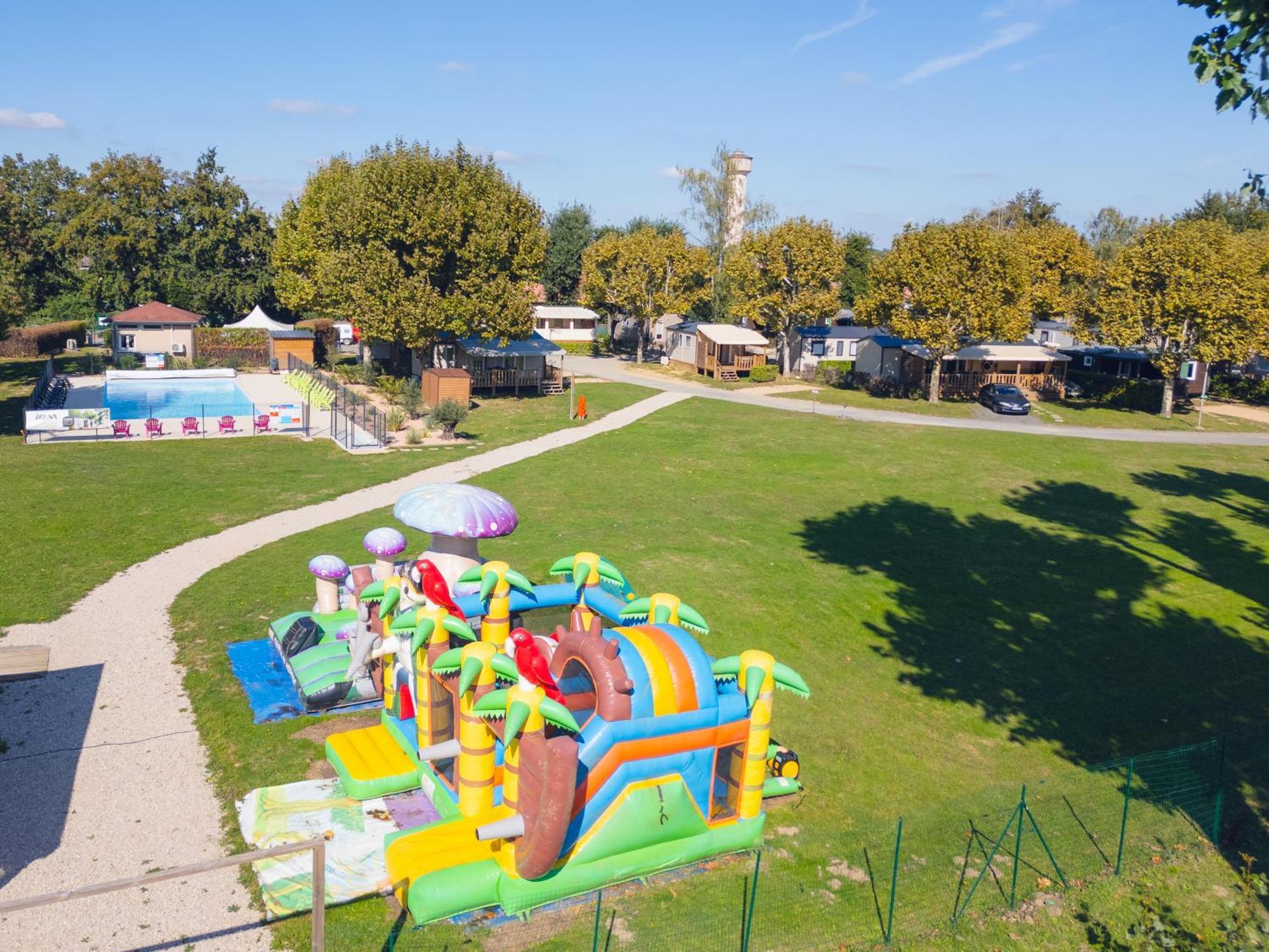L'Oasis Des Dombes Hotel Ambérieux-en-Dombes Eksteriør billede
